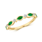 Emerald and Diamond Ring in 9K Gold