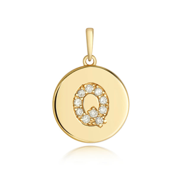 Initital Q Diamond Pendant in 9K Gold