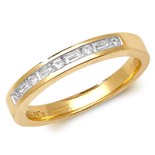 Diamond Ring in 9K Gold