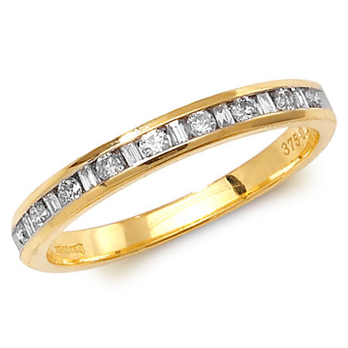 Diamond Ring in 9K Gold