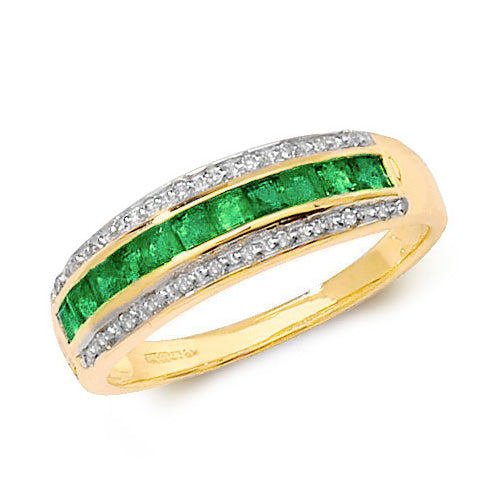 Emerald and Diamond Ring in 9K Gold