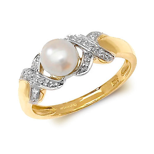 Pearl Ring in 9K Gold