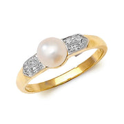 Pearl Ring in 9K Gold