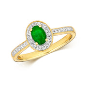 Emerald & Diamond Ring in 9K Gold
