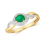 Emerald and Diamond Ring in 9K Gold