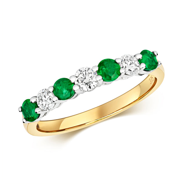 Emerald & Diamond Ring in 9K Gold