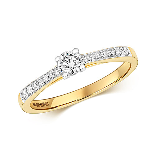 Diamond Ring in 9K Gold