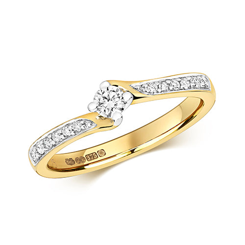 Diamond Ring in 9K Gold