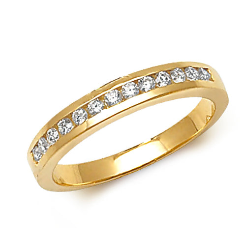 Diamond Ring in 18K Gold