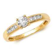 Diamond Ring in 18K Gold
