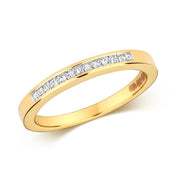 Diamond Ring in 18K Gold