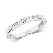 Diamond Ring in 18K White Gold