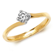 Diamond Ring in 18K Gold