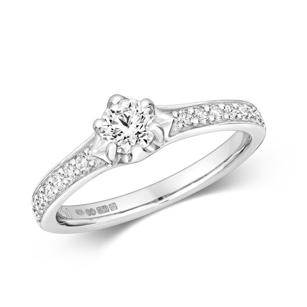 Diamond Ring in 18K White Gold