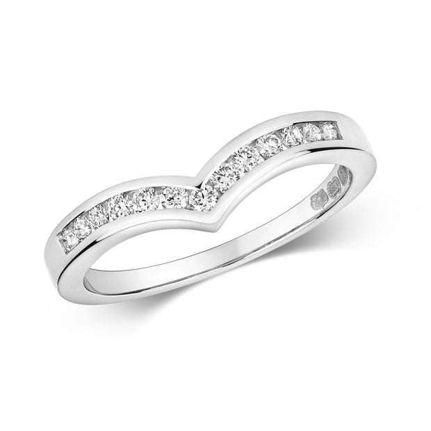 Diamond Ring in 18K White Gold