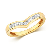 Diamond Ring in 18K Gold