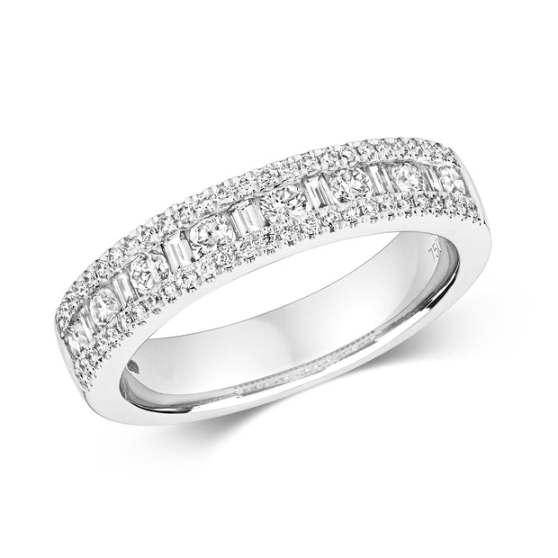 Diamond Ring in 18K White Gold