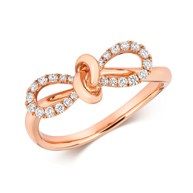 Diamond Ring in 18K Rose Gold