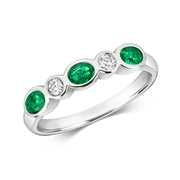 Emerald and Diamond Ring in 18K White Gold