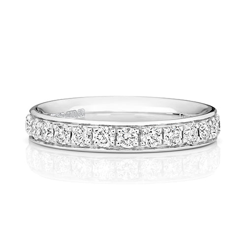 G SI1 Diamond Platinum Wedding Band