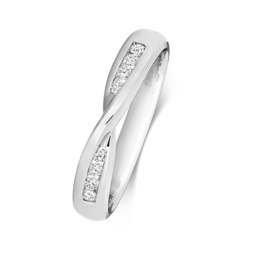 Platinum Crossover Band Channel Set with G SI1 Diamond