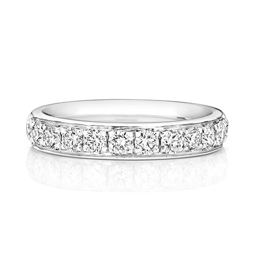 G SI1 Diamond Platinum Wedding Band