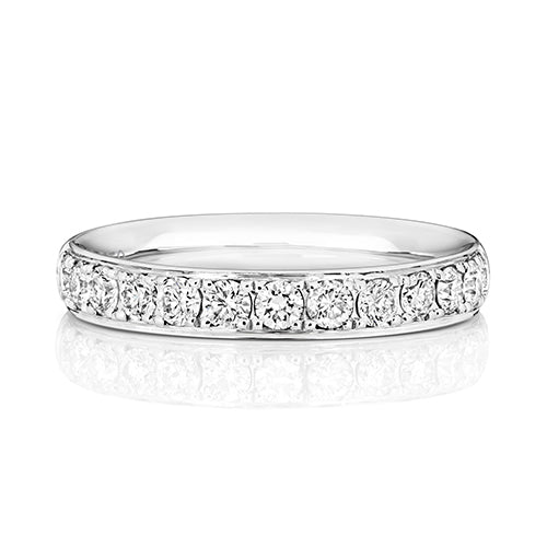 18K Gold Diamond Eternity Wedding Band | Charmé
